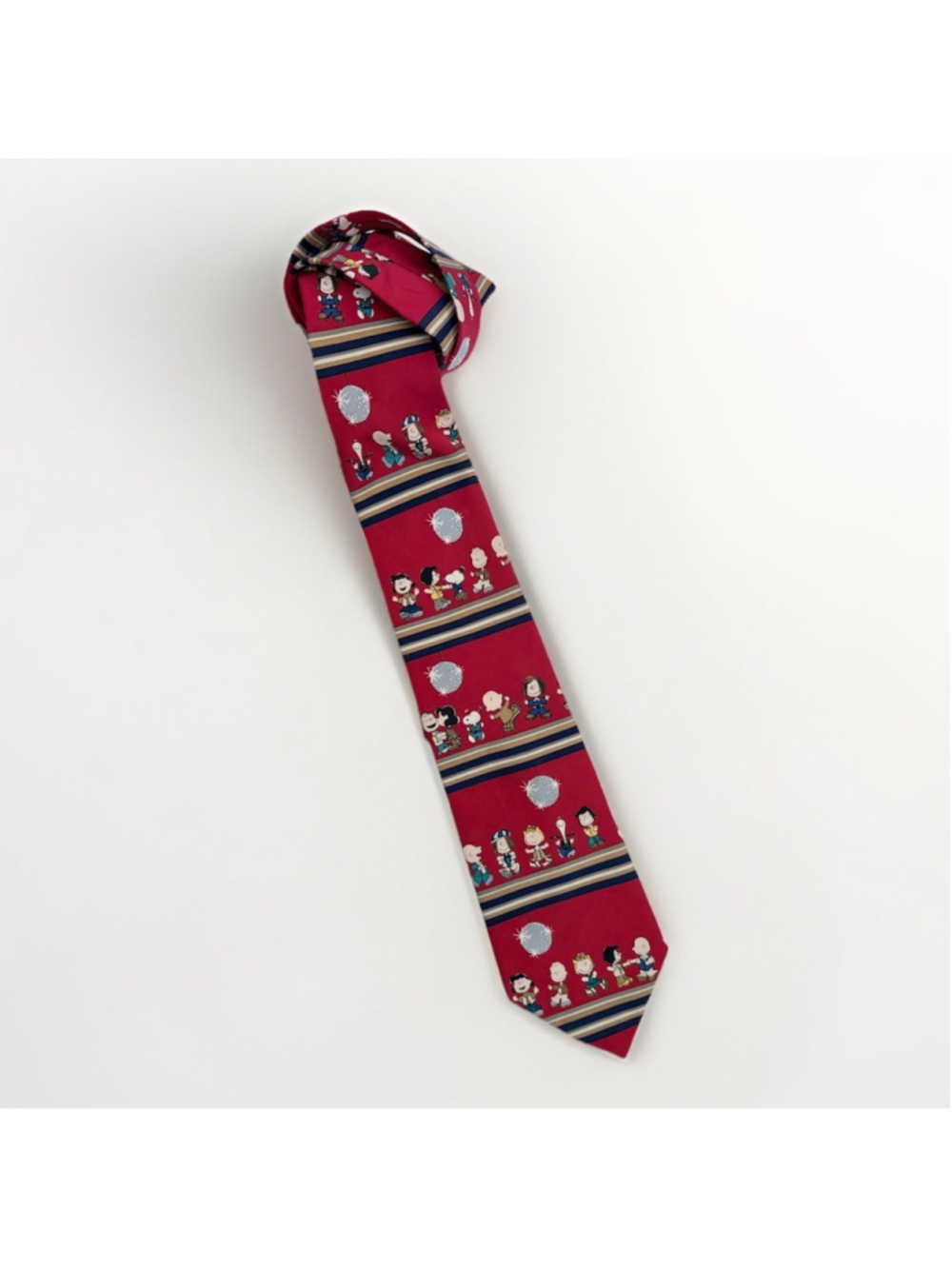 Vintage Peanuts Snoopy Charlie Brown Red Silk Novelty Neck Tie Cartoon